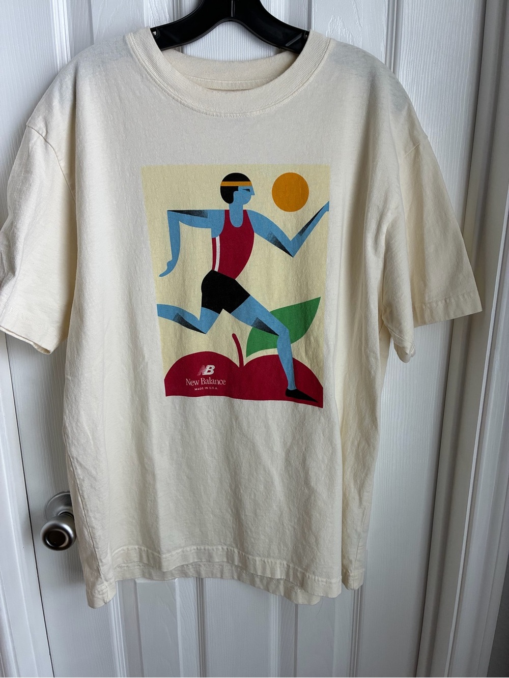 New Balance Made in U.S.A Cream Short-Sleeve Graphic Runner Tee